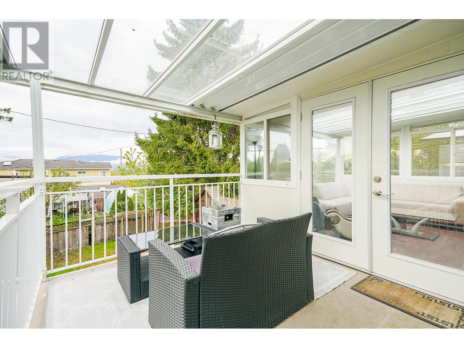 6025 Dickens Street, Burnaby, British Columbia  V5H 1W6 - Photo 39 - R2788325