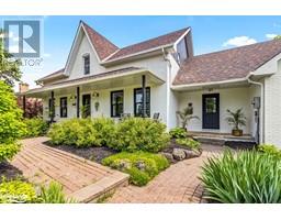11 BLACKBURN Avenue