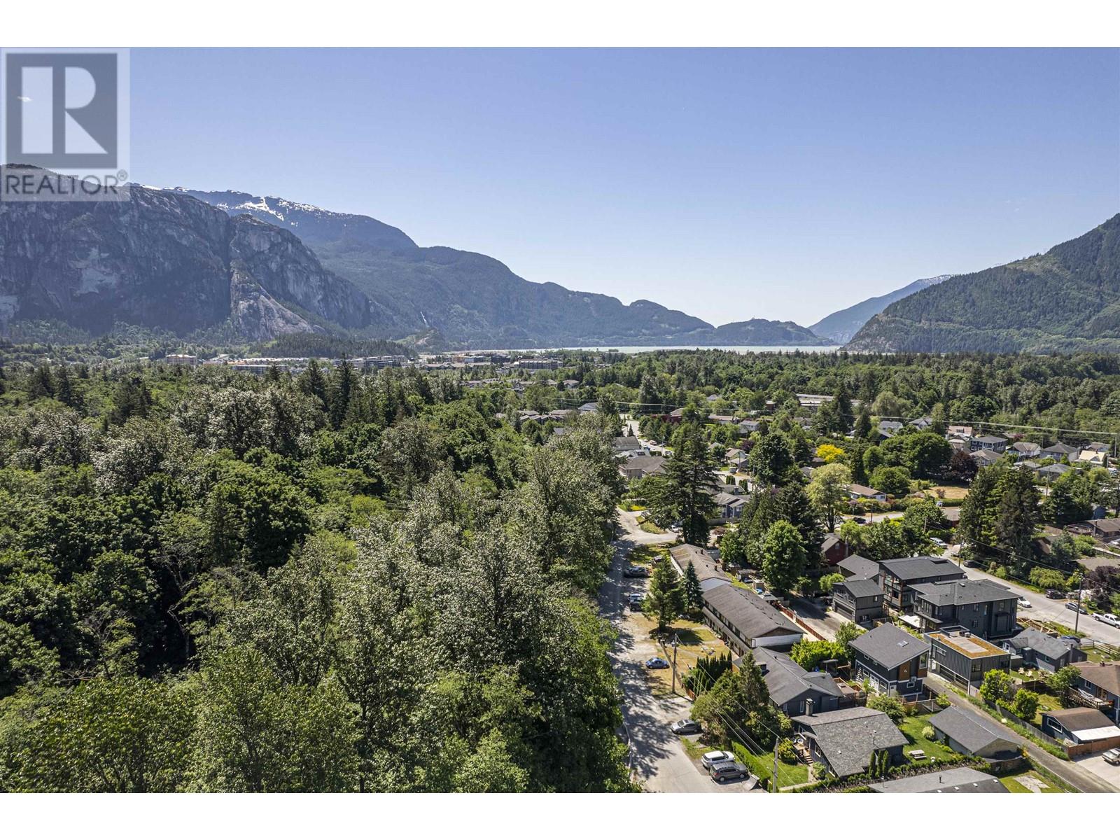 38880 Gambier Avenue, Squamish, British Columbia  V0N 3G0 - Photo 28 - R2789217