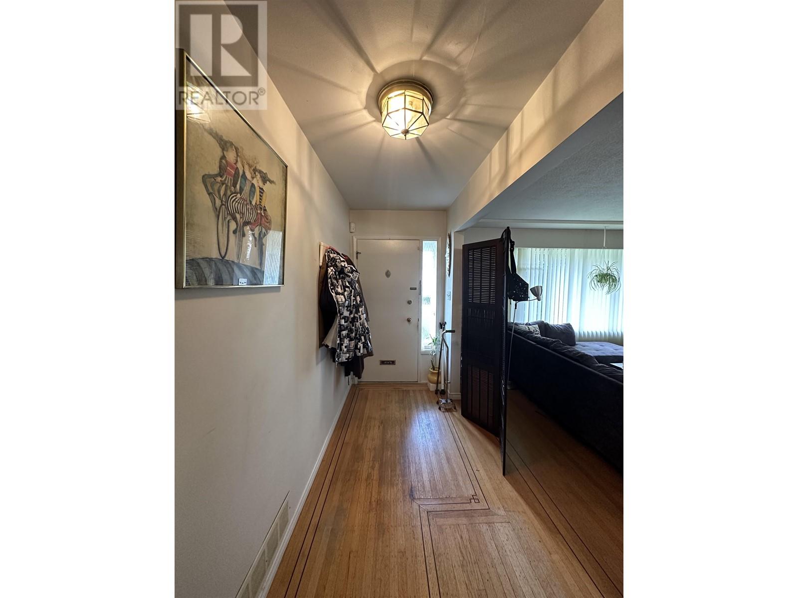 6755 Stanley Street, Burnaby, British Columbia  V5E 1T9 - Photo 11 - R2782196