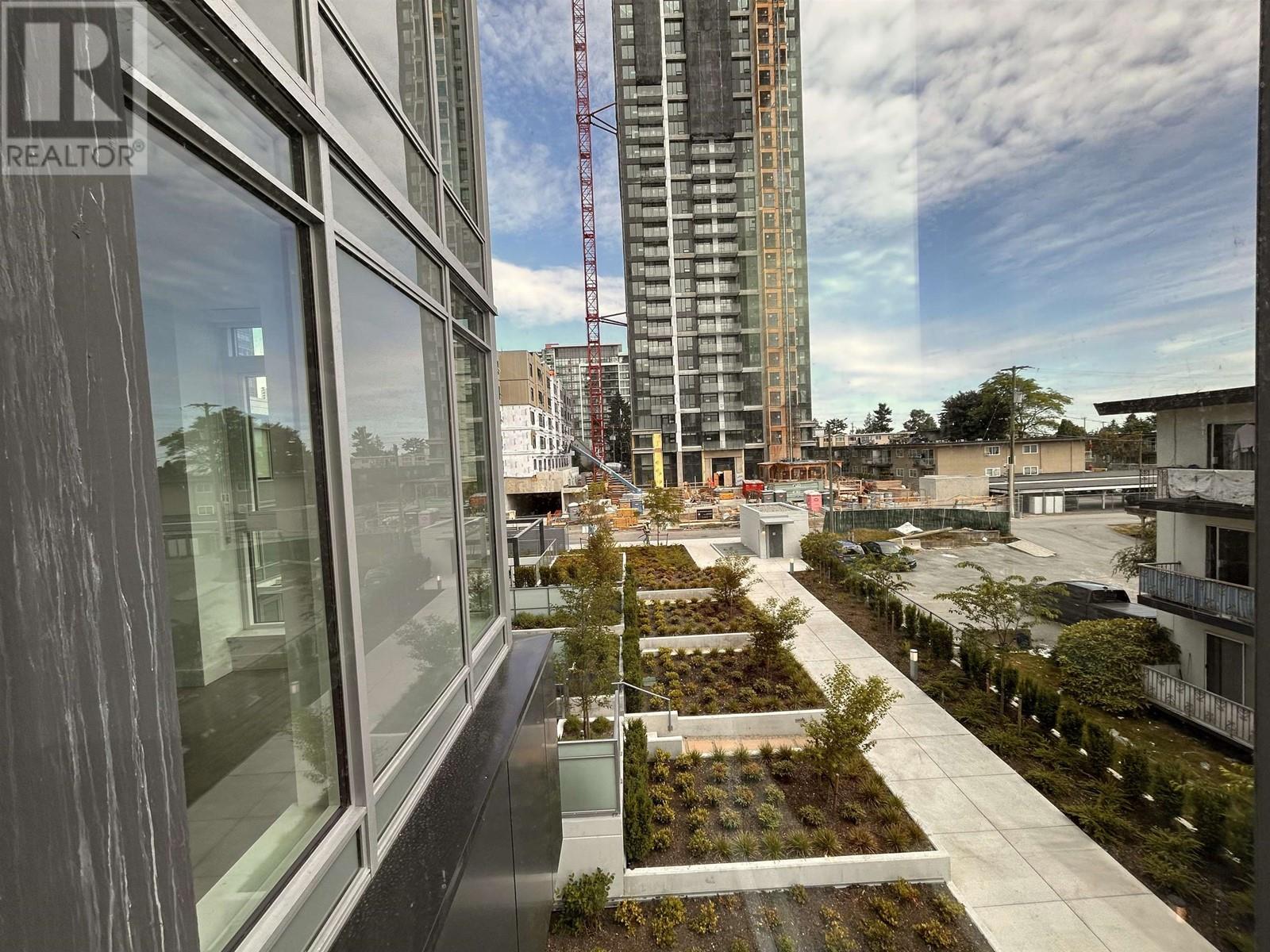 301 6398 Silver Avenue, Burnaby, British Columbia  V5H 2Y5 - Photo 12 - R2788710