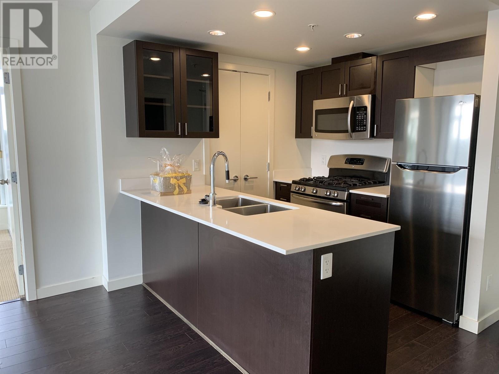 602 4818 Eldorado Mews, Vancouver, British Columbia  V5R 0B3 - Photo 5 - R2789229