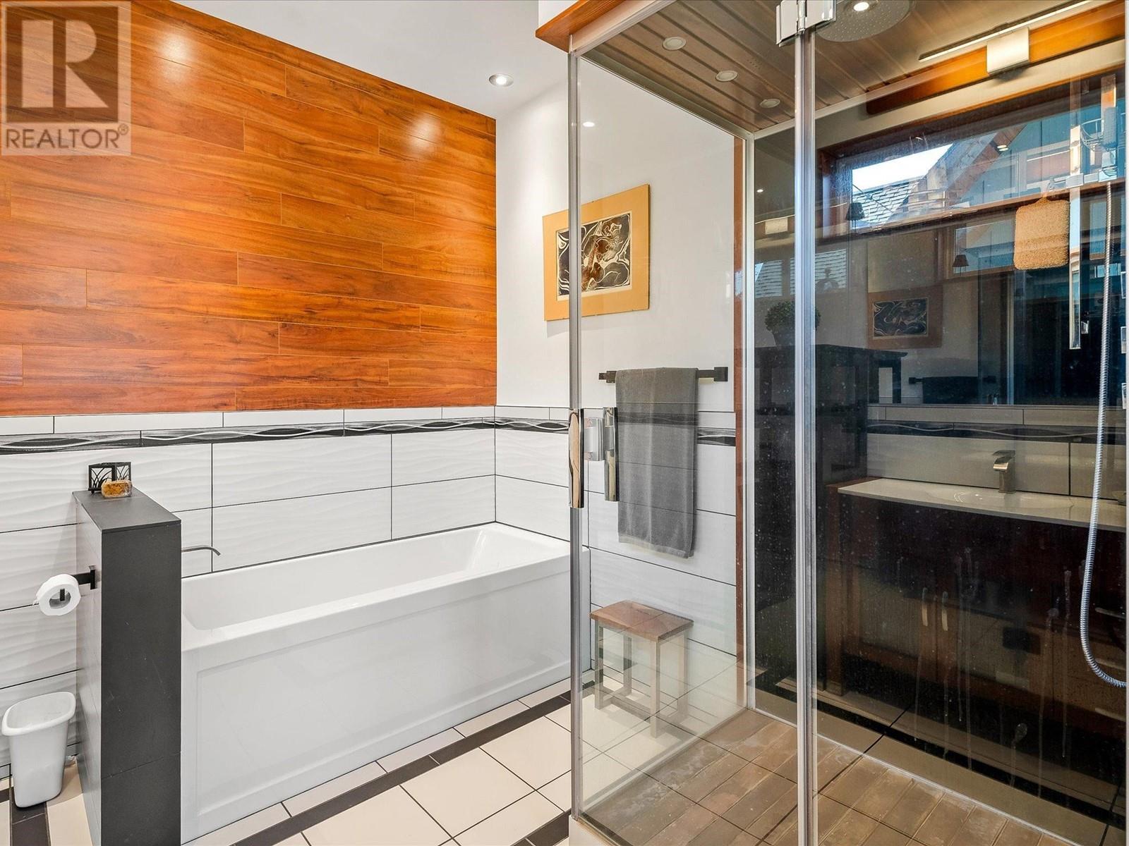7456 Dogwood Street, Pemberton, British Columbia  V0N 2L0 - Photo 24 - R2789631