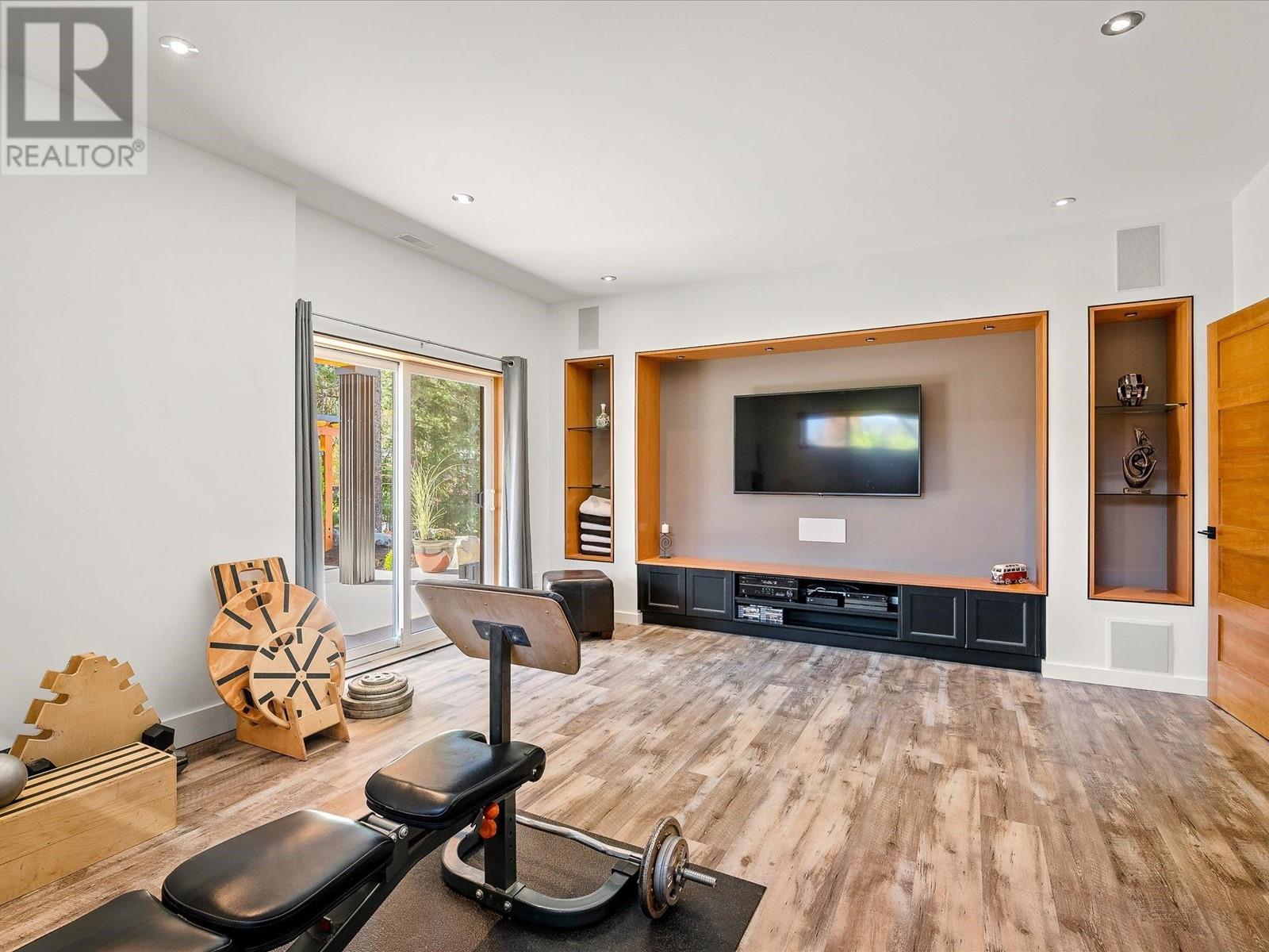 7456 Dogwood Street, Pemberton, British Columbia  V0N 2L0 - Photo 32 - R2789631