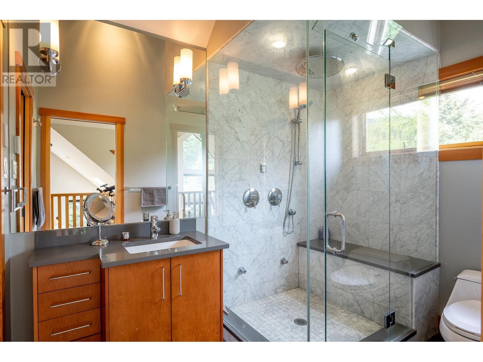 7161 Nancy Greene Drive, Whistler, British Columbia  V8E 0E3 - Photo 15 - R2789575