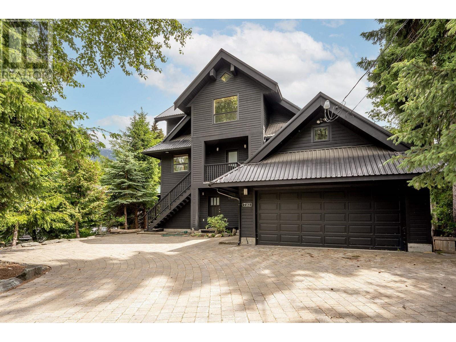 7161 Nancy Greene Drive, Whistler, British Columbia  V8E 0E3 - Photo 24 - R2789575