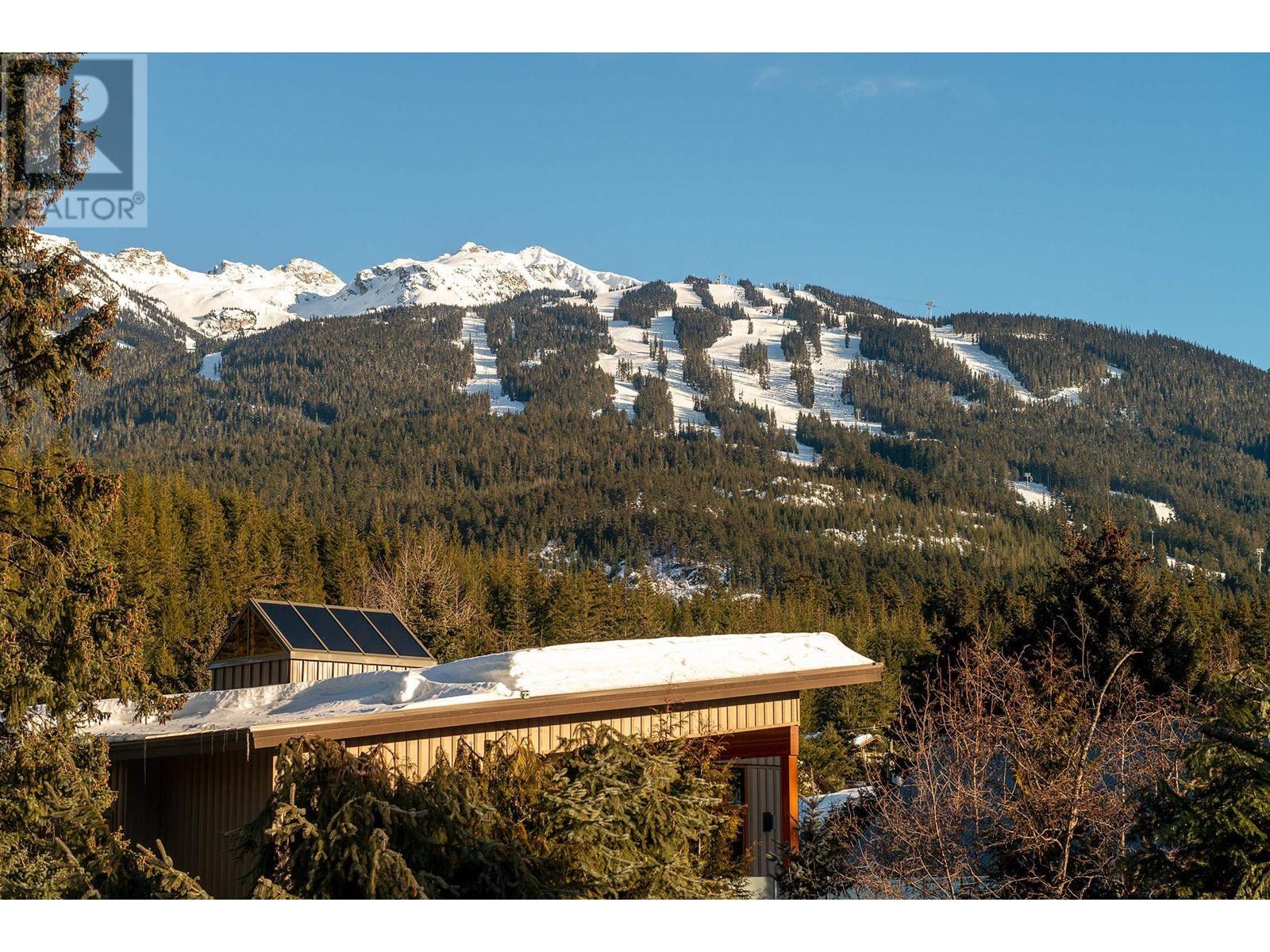 7161 Nancy Greene Drive, Whistler, British Columbia  V8E 0E3 - Photo 23 - R2789575