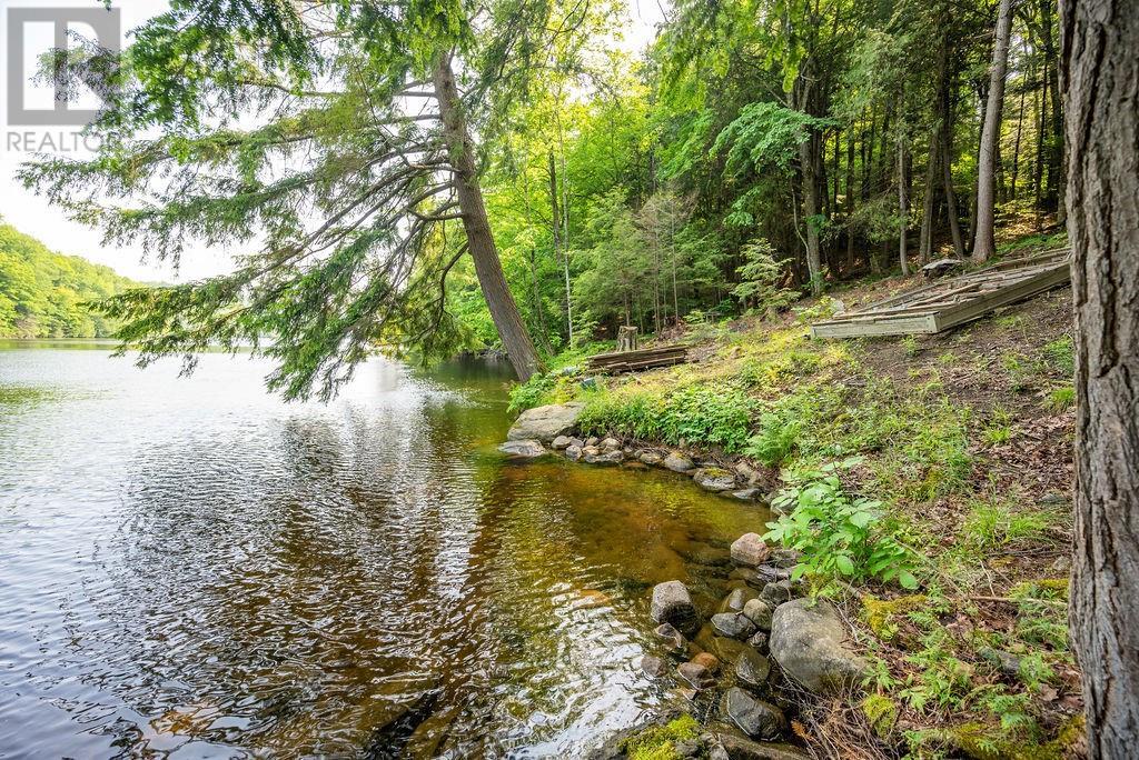 02 LOWER SPRUCE HEDGE ROAD, burnstown, Ontario