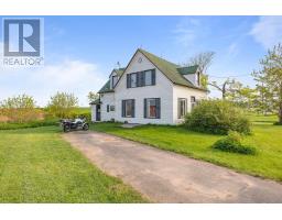 2202 East Point Road, Souris, Ca