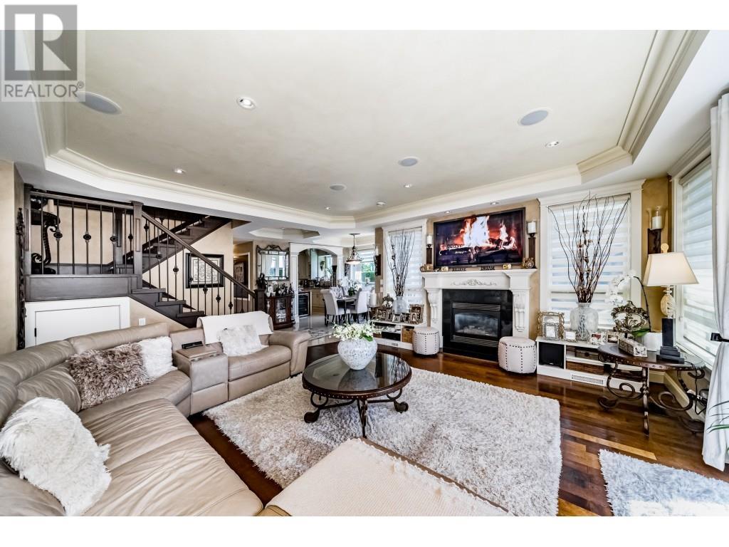 5957 Forglen Drive, Burnaby, British Columbia  V5H 3L4 - Photo 5 - R2789892