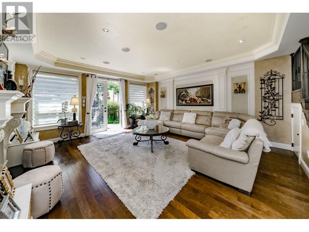 5957 Forglen Drive, Burnaby, British Columbia  V5H 3L4 - Photo 6 - R2789892