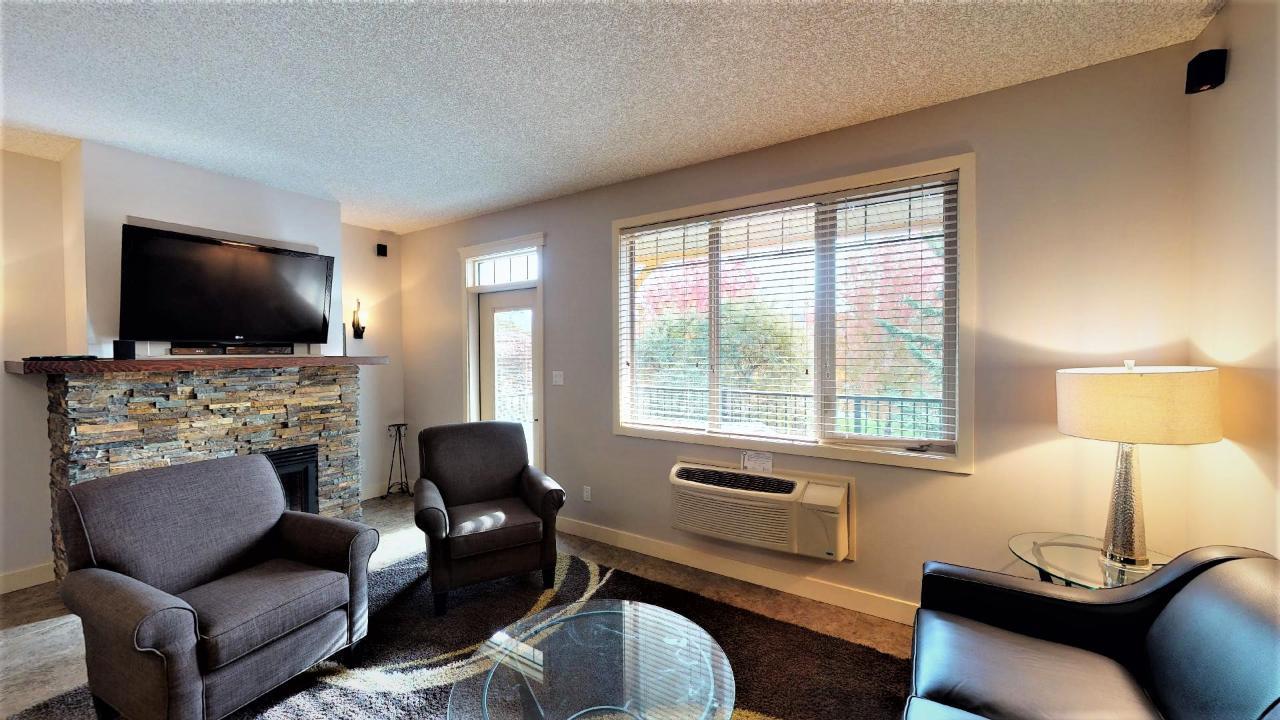 523 B - 500 Bighorn Boulevard, Radium Hot Springs, British Columbia  V0A 1M0 - Photo 5 - 2471587