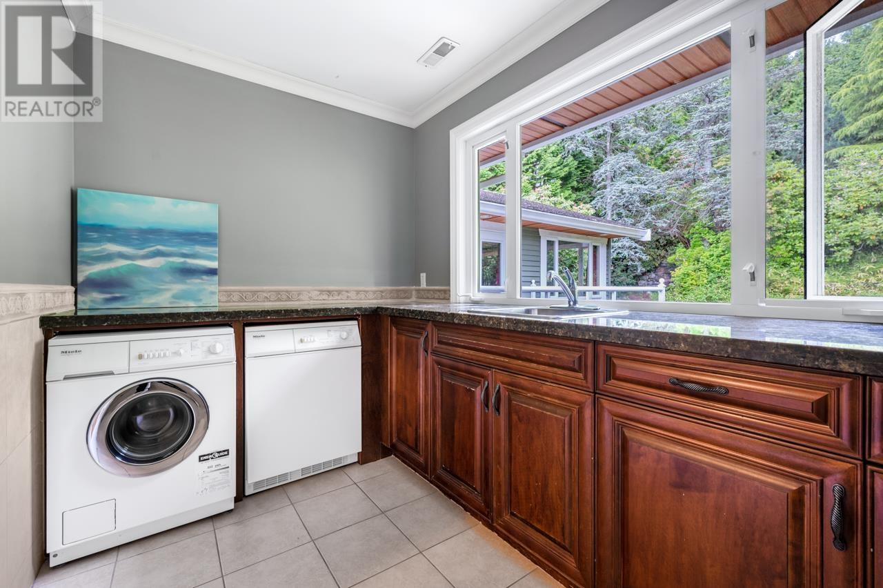 1015 King Georges Way, West Vancouver, British Columbia  V7S 1S6 - Photo 35 - R2790242