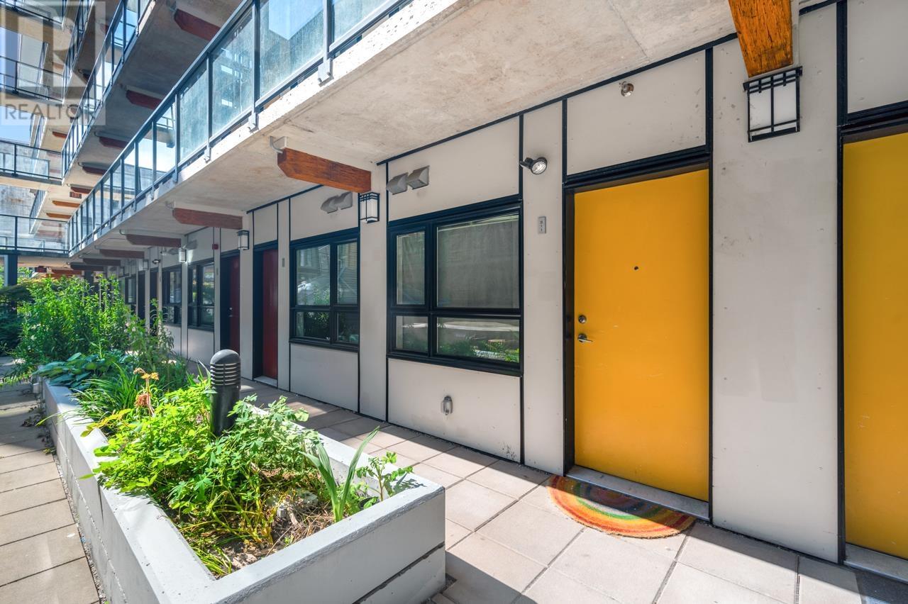 211 138 E Hastings Street, Vancouver, British Columbia  V6A 1N4 - Photo 13 - R2790255