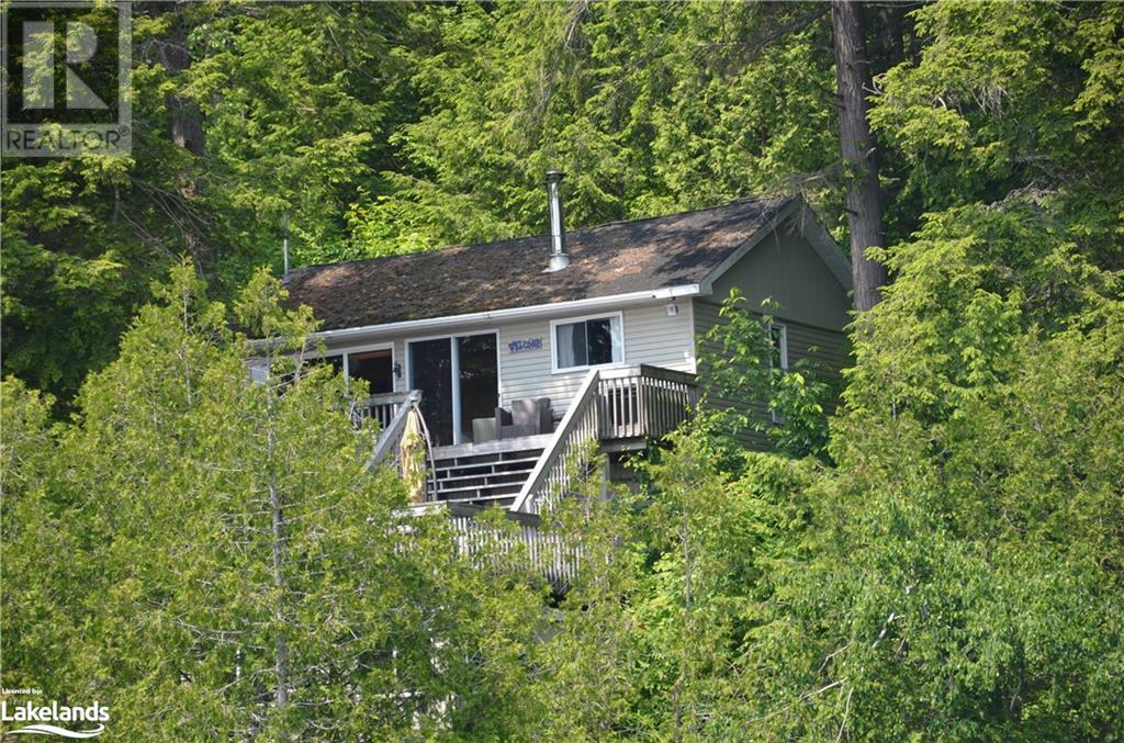 11067 LITTLE HAWK - NORTH SHORE, algonquin highlands, Ontario