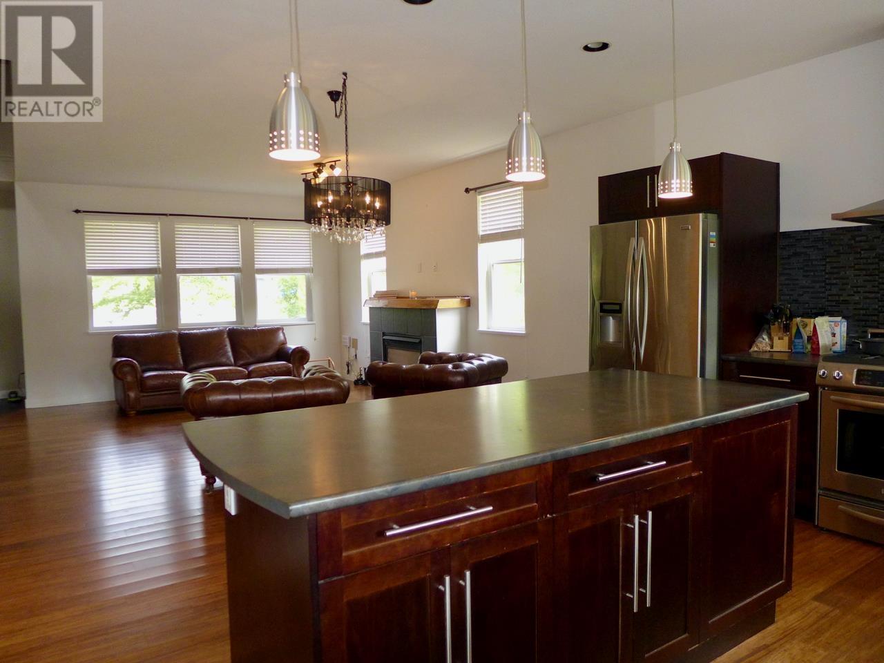 5405 Yew Road, Sechelt, British Columbia  V7Z 0L3 - Photo 20 - R2790525