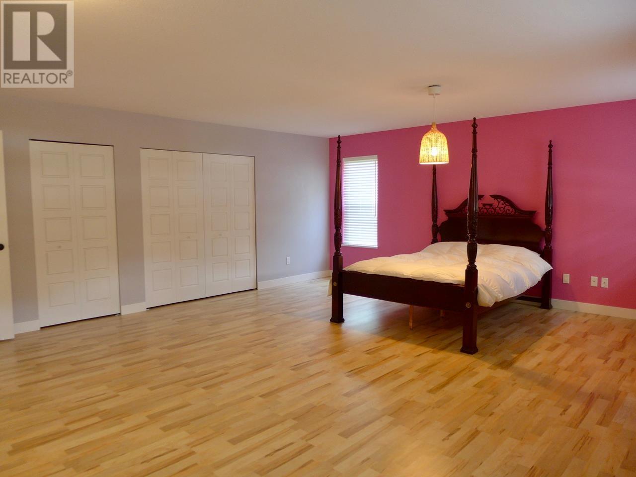 5405 Yew Road, Sechelt, British Columbia  V7Z 0L3 - Photo 24 - R2790525