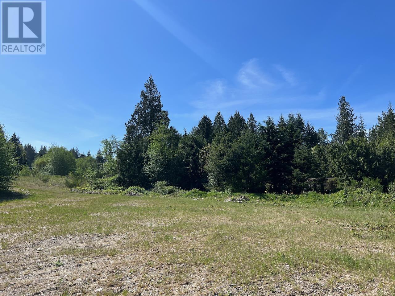 5405 Yew Road, Sechelt, British Columbia  V7Z 0L3 - Photo 4 - R2790525