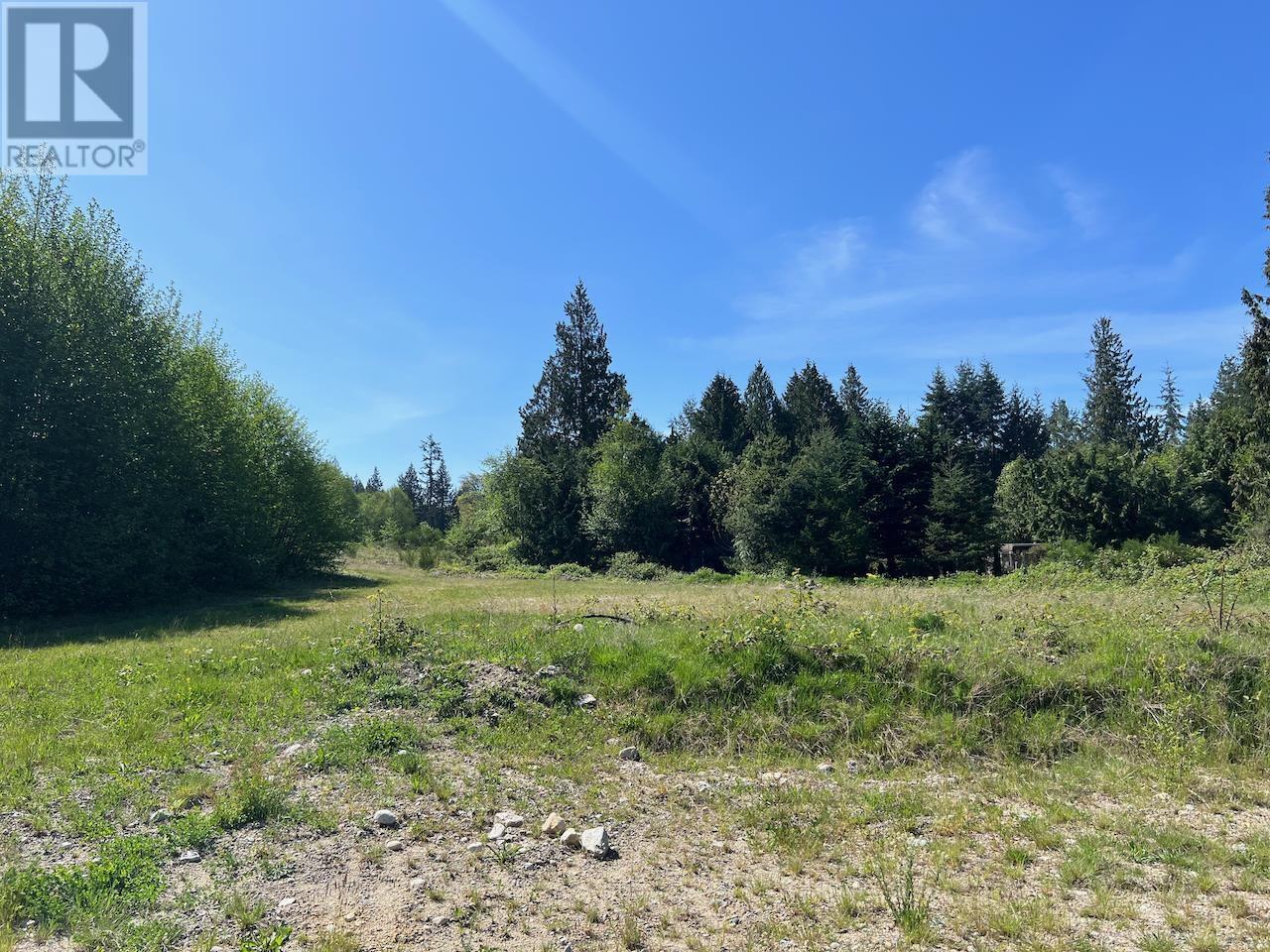 5405 Yew Road, Sechelt, British Columbia  V7Z 0L3 - Photo 5 - R2790525