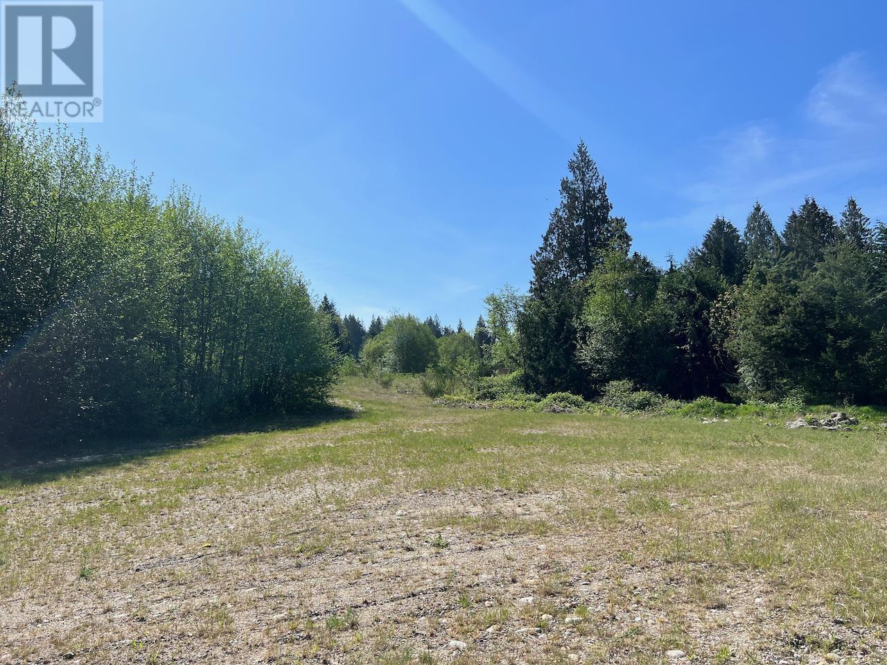 5405 Yew Road, Sechelt, British Columbia  V7Z 0L3 - Photo 6 - R2790525