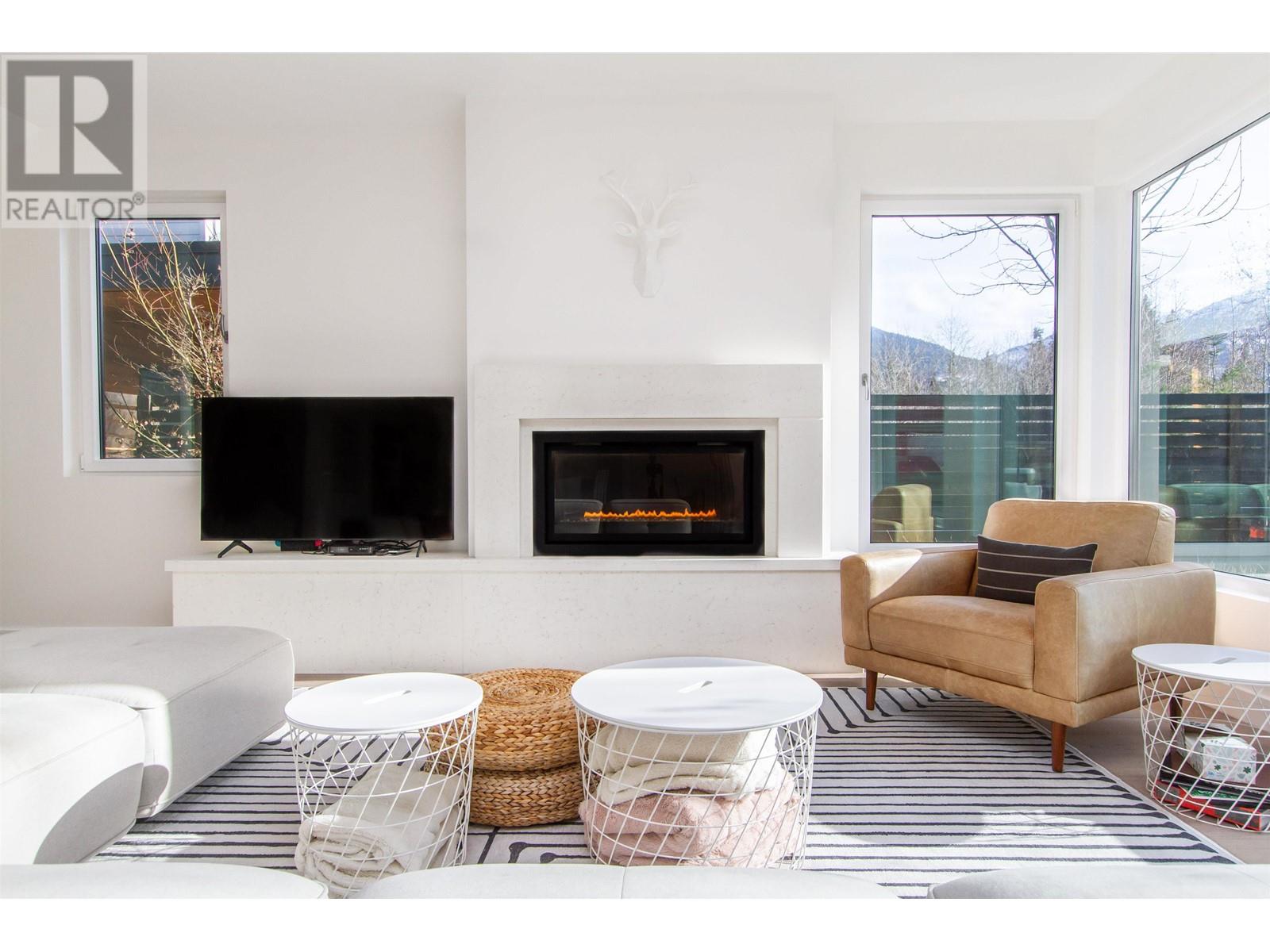 3314 Aristotle Place, Squamish, British Columbia  V8B 0V5 - Photo 12 - R2790563