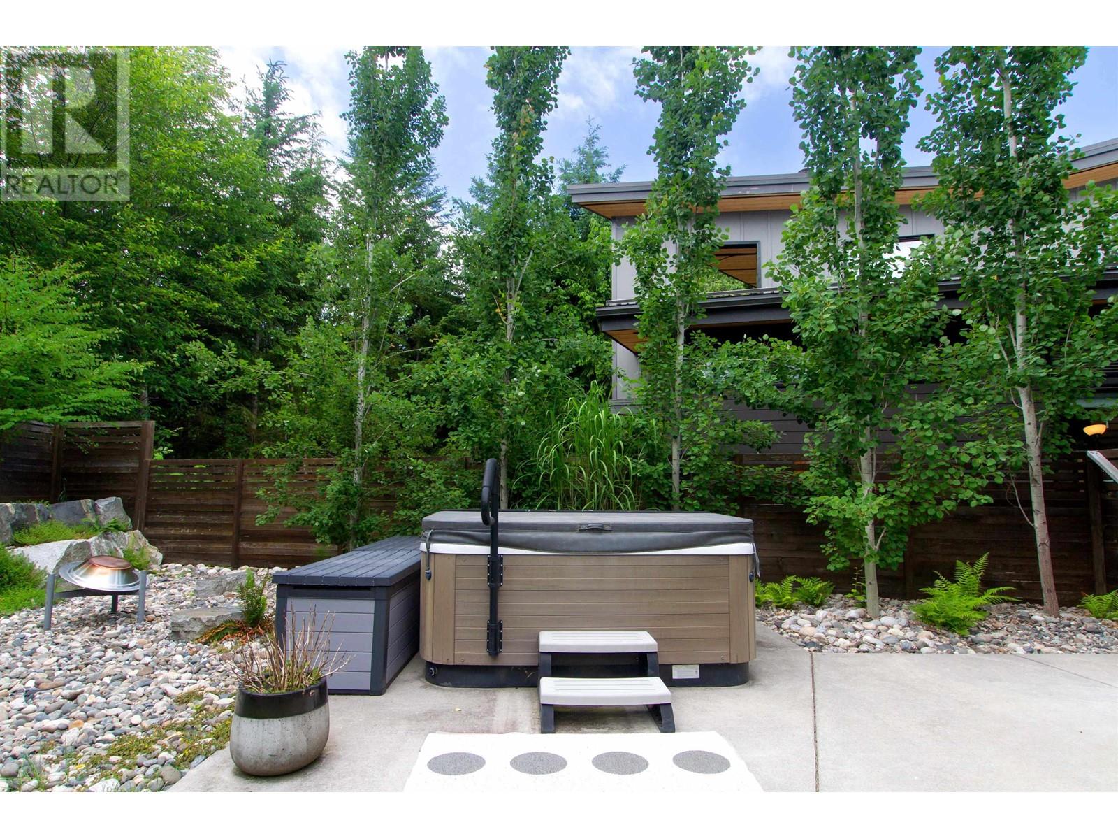 3314 Aristotle Place, Squamish, British Columbia  V8B 0V5 - Photo 3 - R2790563