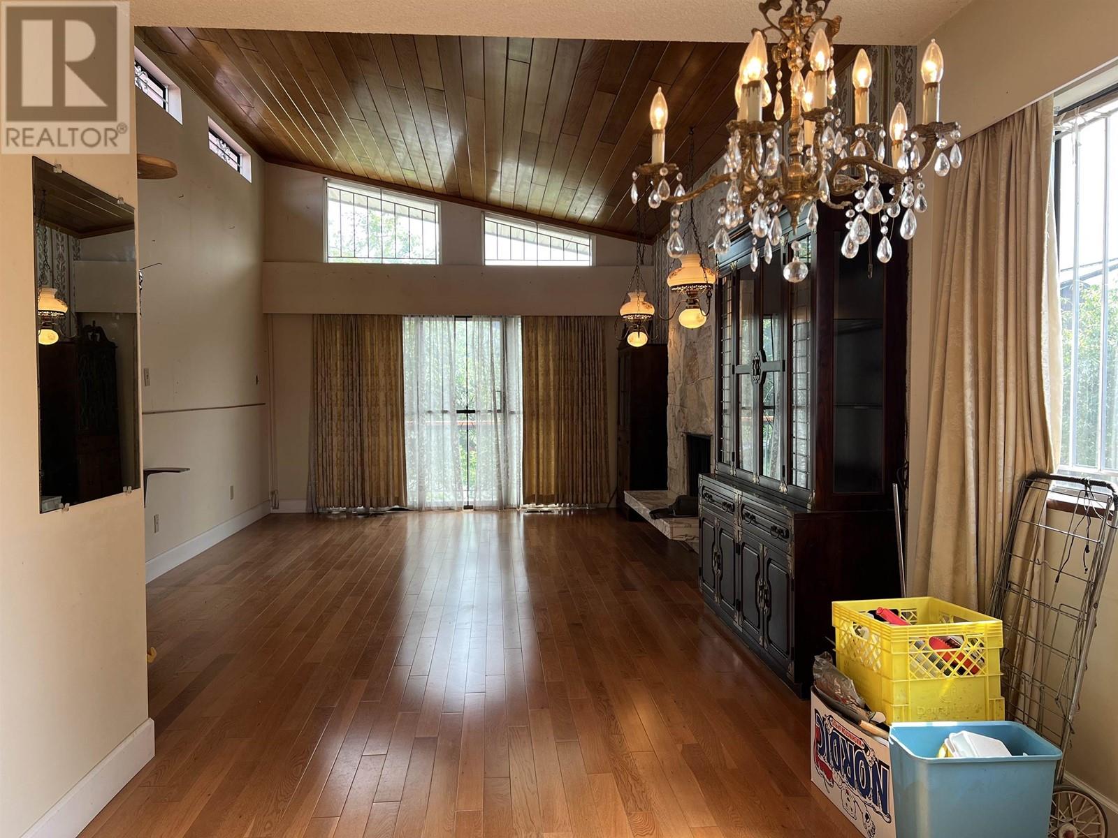 2415 E 28th Avenue, Vancouver, British Columbia  V5R 1R5 - Photo 10 - R2790467