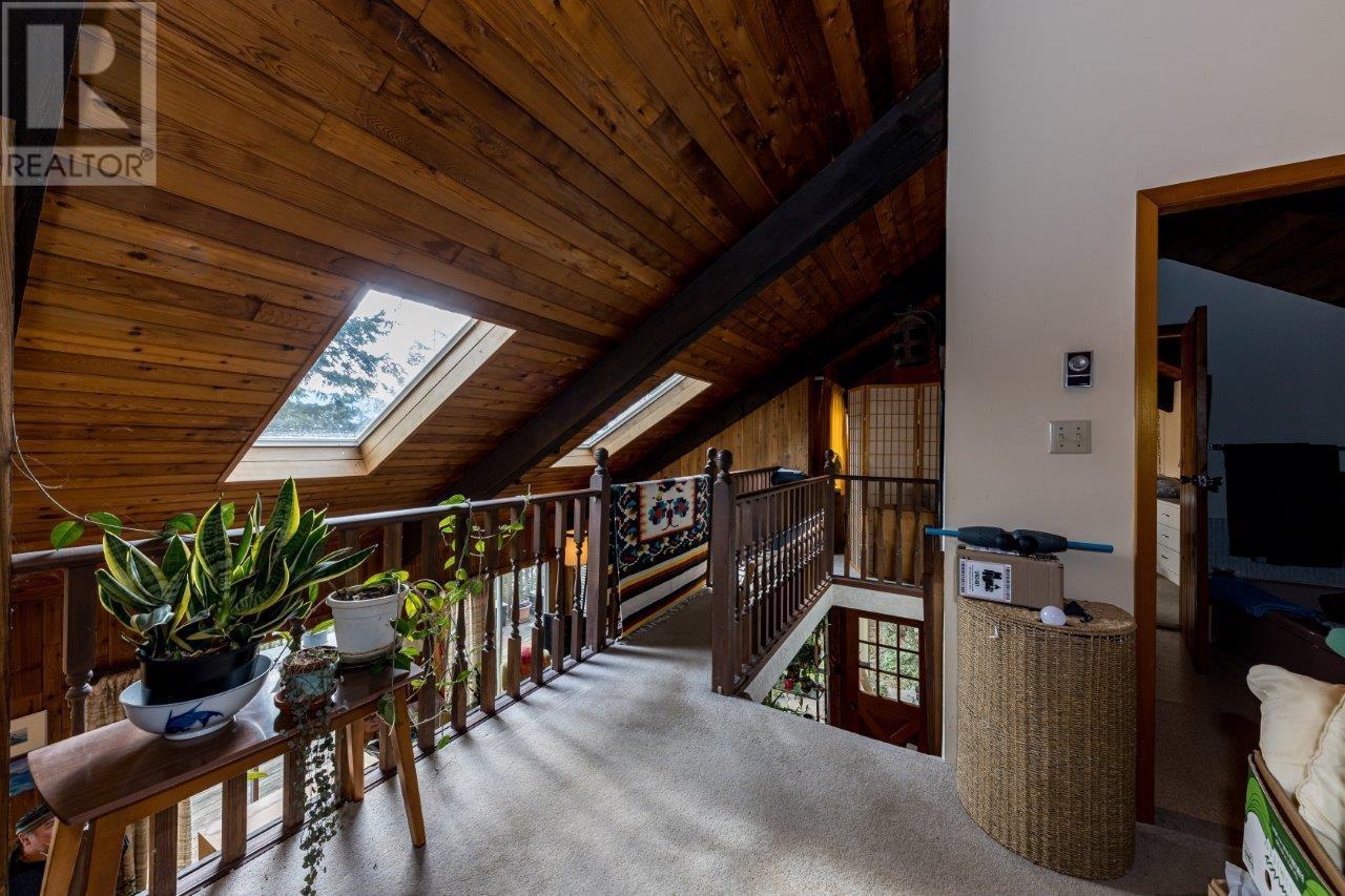 1591 Eagle Cliff Road, Bowen Island, British Columbia  V0N 1G1 - Photo 11 - R2790670