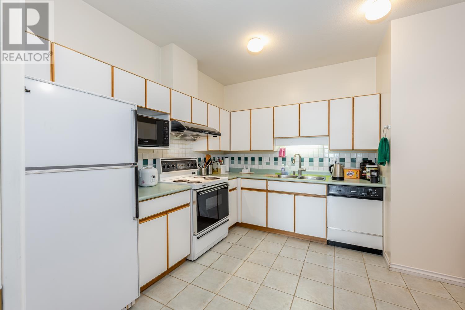 313 4951 Sanders Street, Burnaby, British Columbia  V5H 1S8 - Photo 9 - R2790608