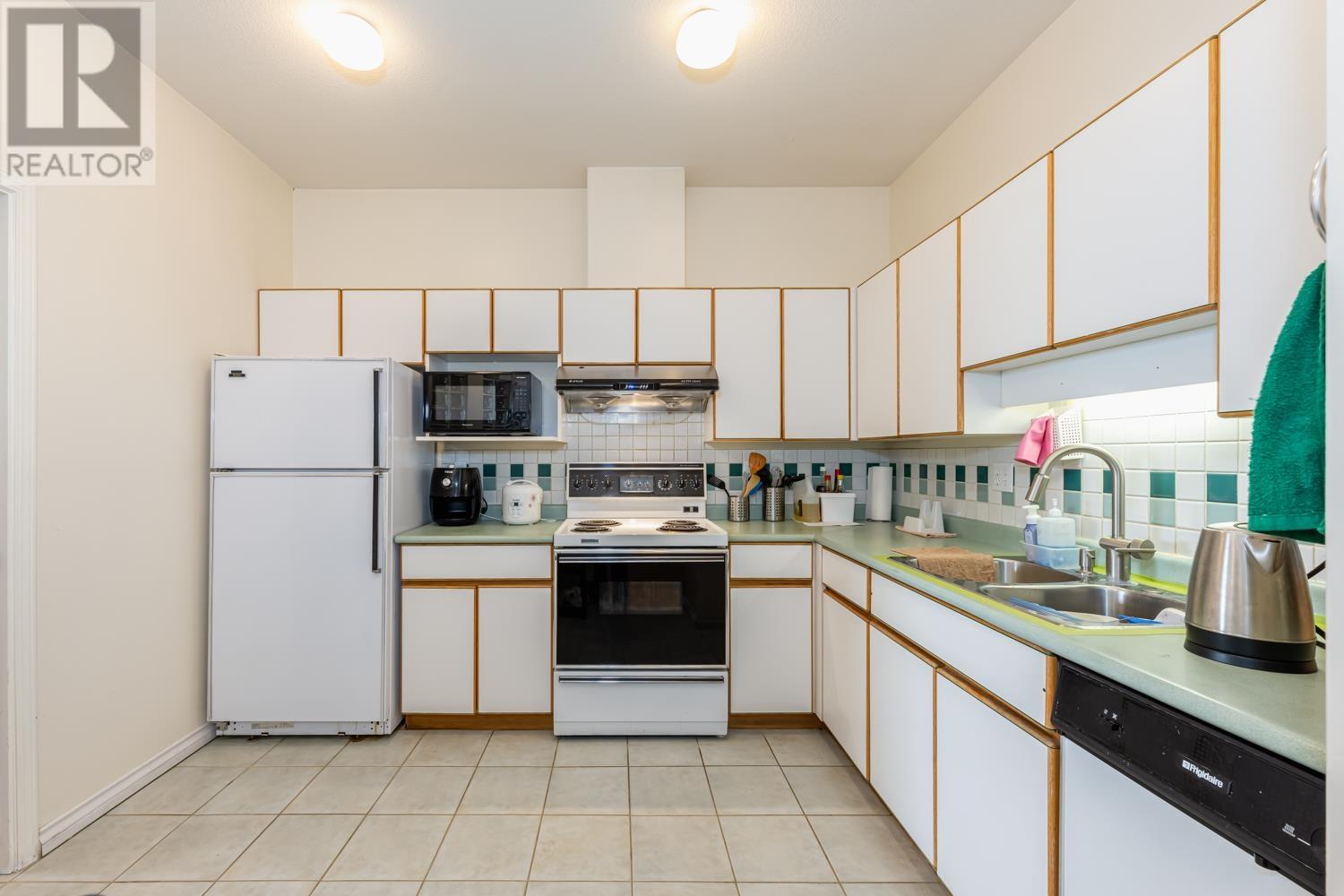 313 4951 Sanders Street, Burnaby, British Columbia  V5H 1S8 - Photo 10 - R2790608