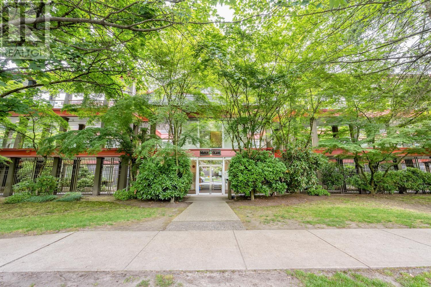 313 4951 Sanders Street, Burnaby, British Columbia  V5H 1S8 - Photo 1 - R2790608