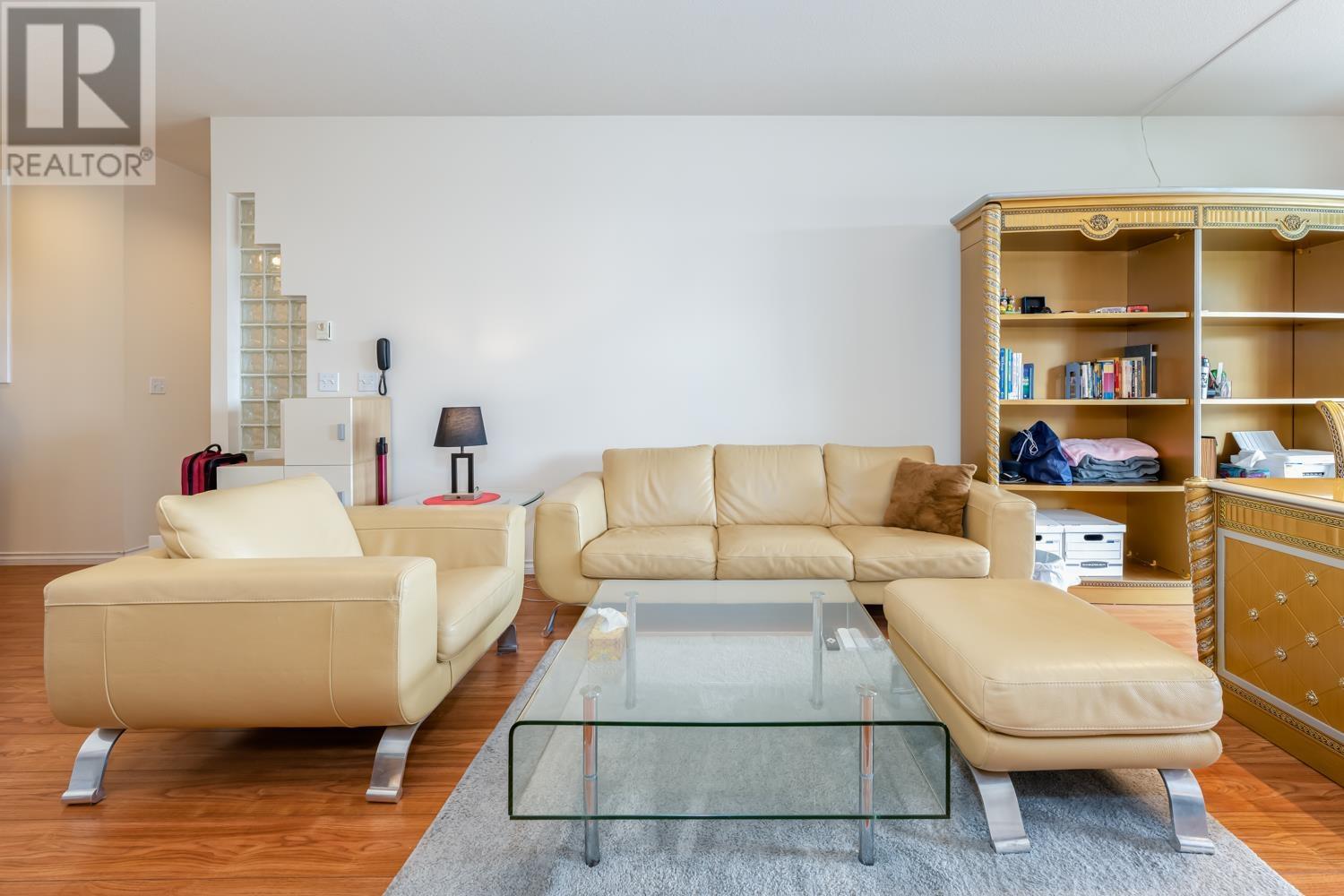 313 4951 Sanders Street, Burnaby, British Columbia  V5H 1S8 - Photo 4 - R2790608