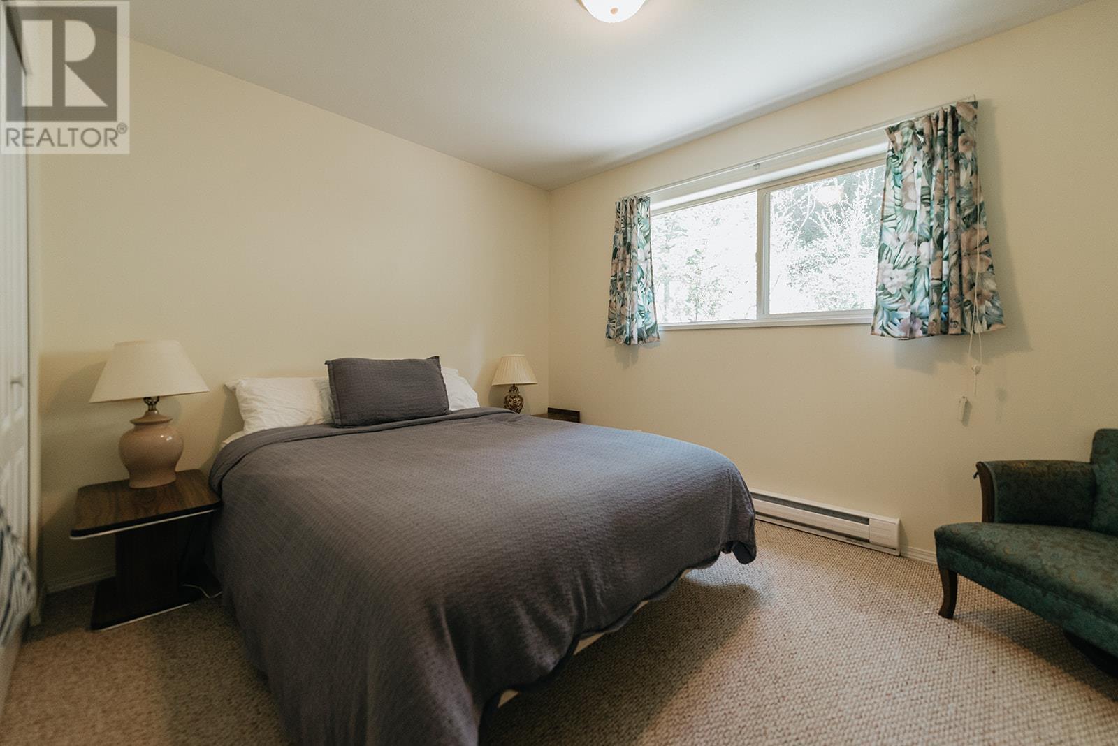 8650 Redrooffs Road, Halfmoon Bay, British Columbia  V7Z 1E7 - Photo 13 - R2790948