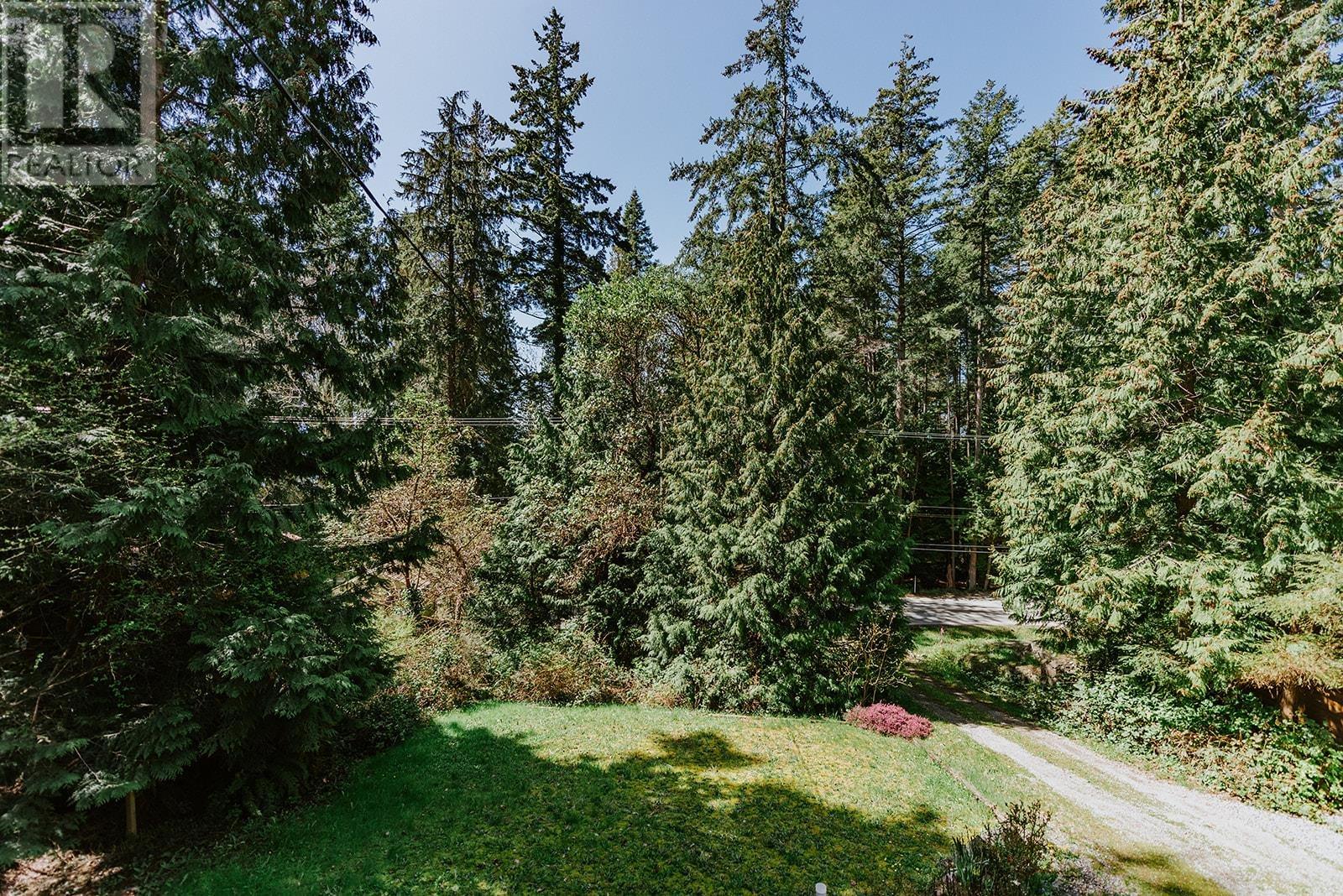 8650 Redrooffs Road, Halfmoon Bay, British Columbia  V7Z 1E7 - Photo 18 - R2790948