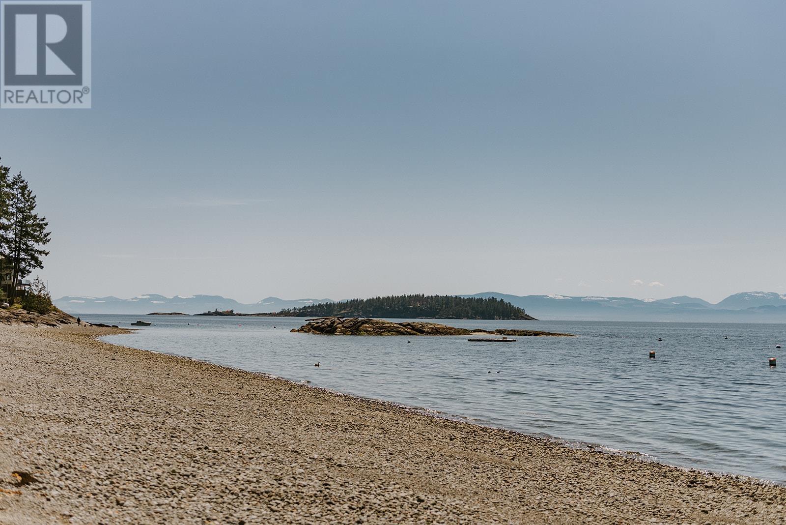 8650 Redrooffs Road, Halfmoon Bay, British Columbia  V7Z 1E7 - Photo 19 - R2790948