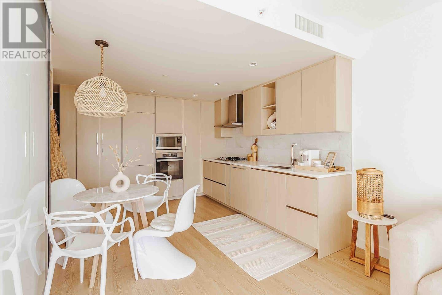 1202 89 Nelson Street, Vancouver, British Columbia  V6Z 0E7 - Photo 3 - R2791257