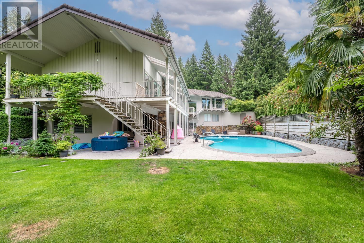 1755 30th Street, West Vancouver, British Columbia  V7V 4P1 - Photo 1 - R2791281