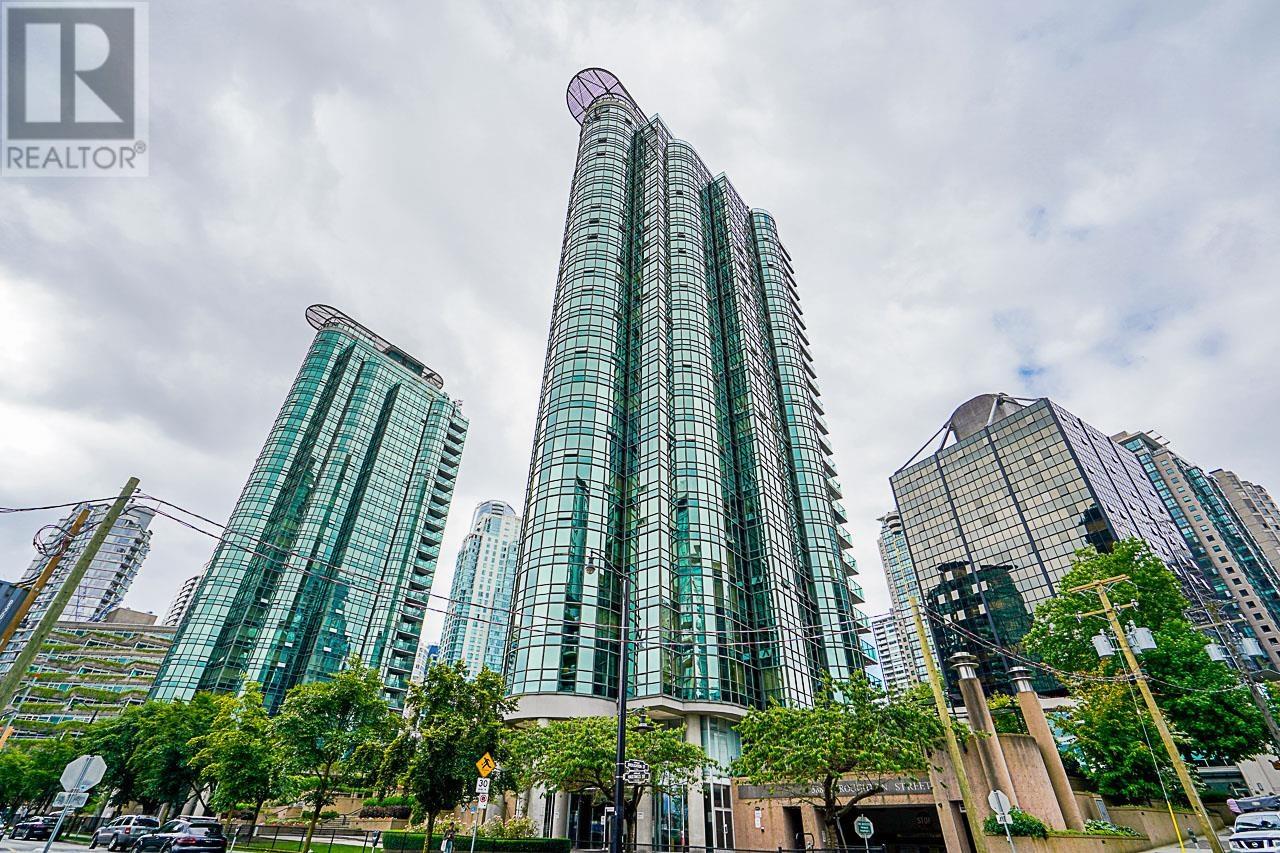 907 588 BROUGHTON STREET, vancouver, British Columbia