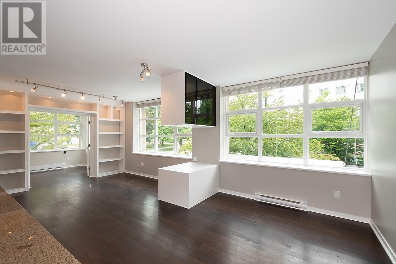 204 189 National Avenue, Vancouver, British Columbia  V6A 4L8 - Photo 4 - R2789485