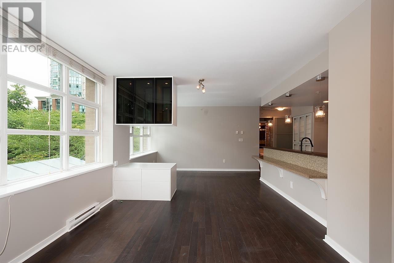 204 189 National Avenue, Vancouver, British Columbia  V6A 4L8 - Photo 8 - R2789485