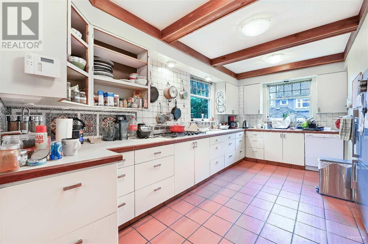 3737 Pine Crescent, Vancouver, British Columbia  V6J 4K4 - Photo 4 - R2688747