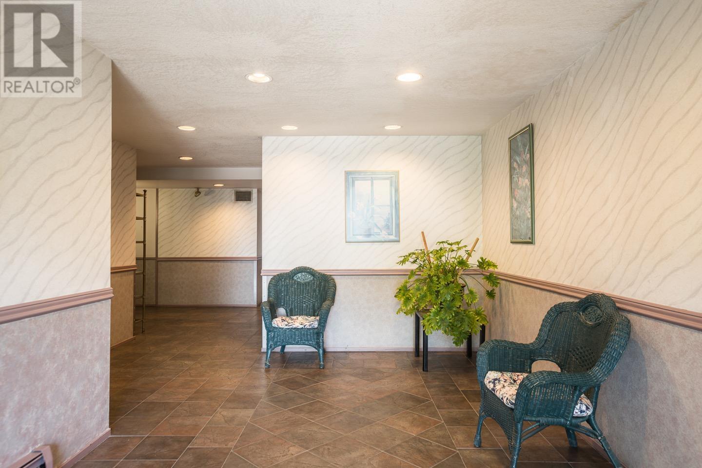 105 601 North Road, Coquitlam, British Columbia  V3J 1P1 - Photo 14 - R2758421