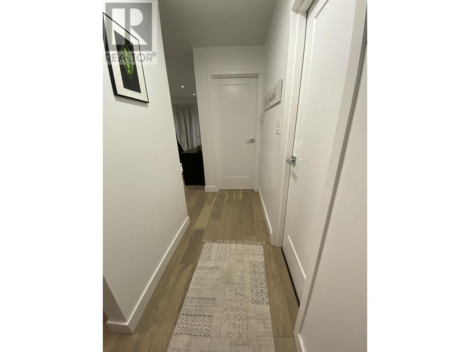 105 601 North Road, Coquitlam, British Columbia  V3J 1P1 - Photo 9 - R2758421