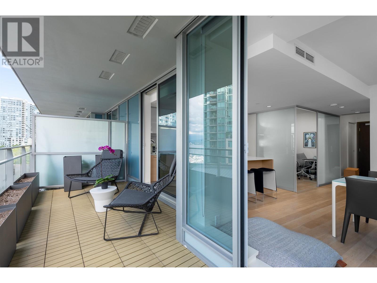 801 1499 W Pender Street, Vancouver, British Columbia  V6G 0A7 - Photo 11 - R2778601