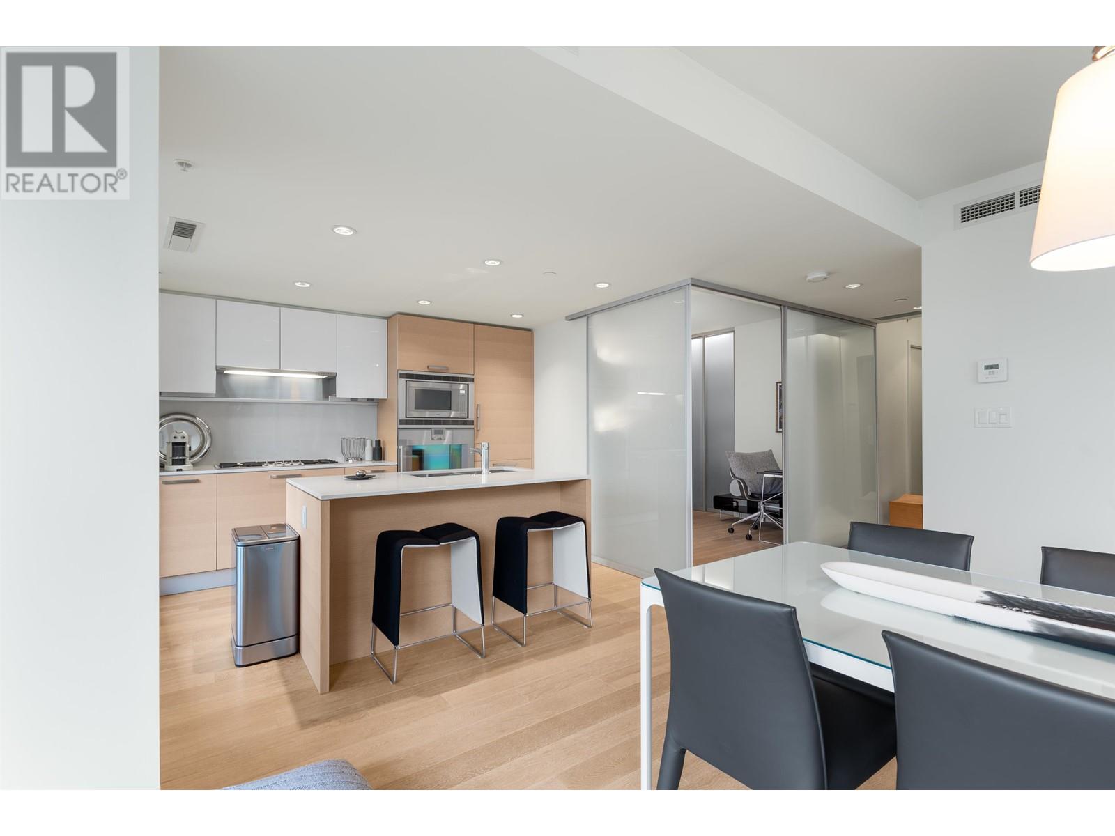 801 1499 W Pender Street, Vancouver, British Columbia  V6G 0A7 - Photo 8 - R2778601