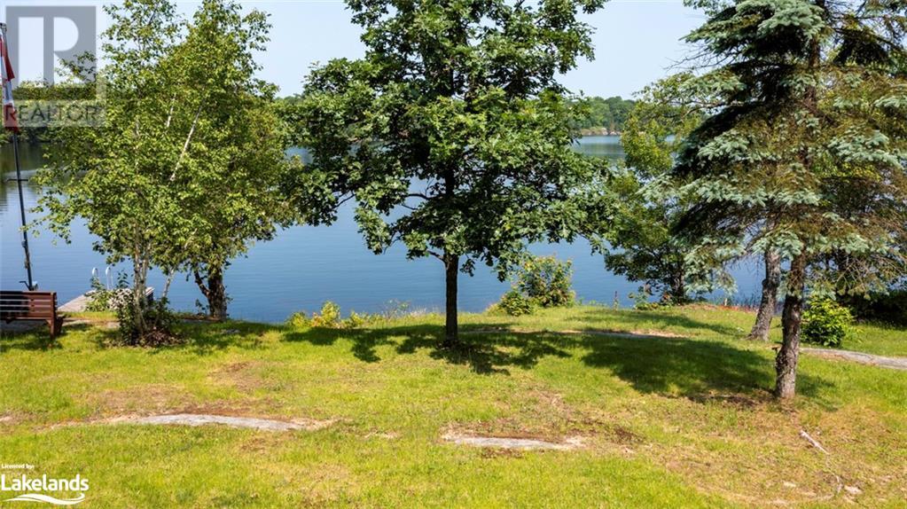 67 Mckellar Lake Road, McKellar, Ontario P0G 1C0 (25753718) Hearn