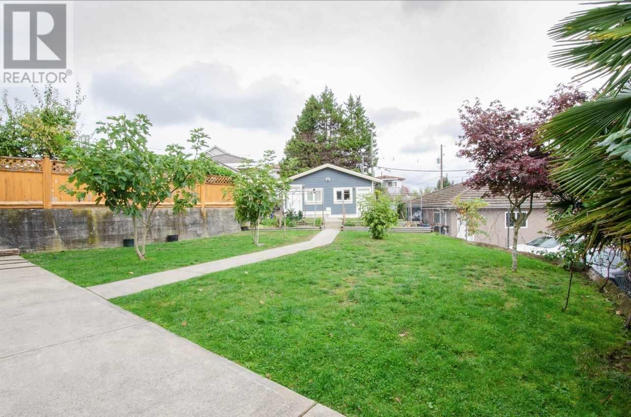 2477 St. Lawrence Street, Vancouver, British Columbia  V5R 2R6 - Photo 3 - R2791980