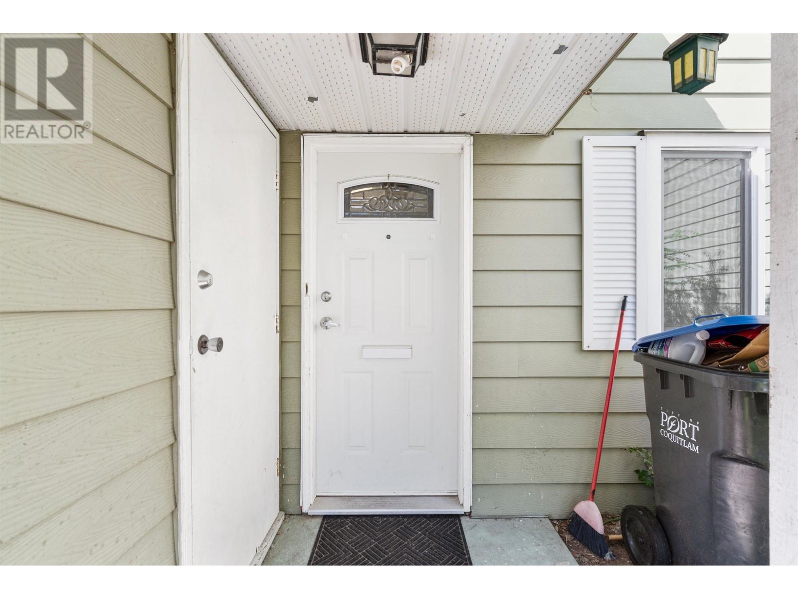 2535 Gordon Avenue, Port Coquitlam, British Columbia  V3C 3Z3 - Photo 32 - R2791994