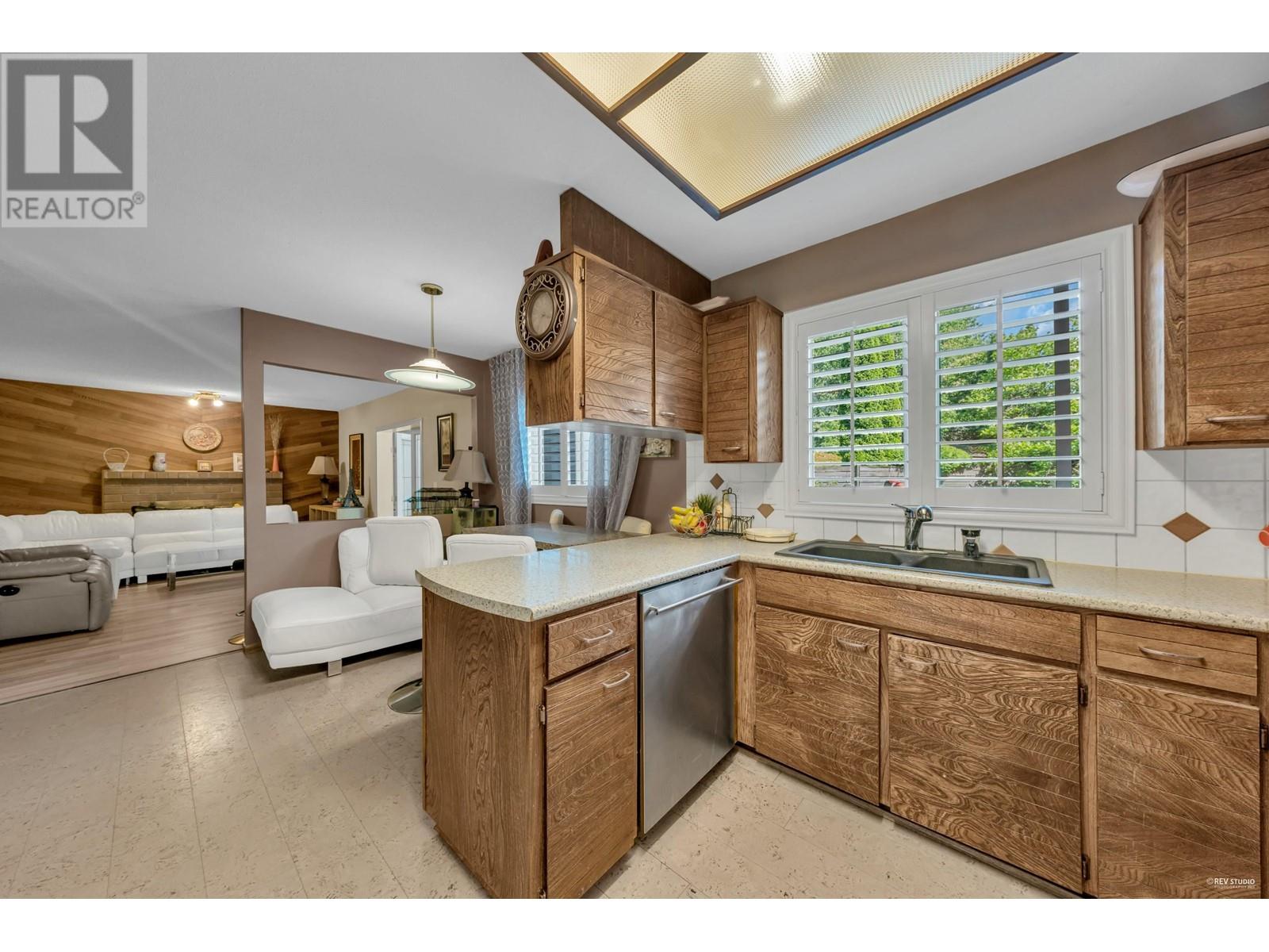 6640 Shawnigan Place, Richmond, British Columbia  V7E 4W9 - Photo 40 - R2791173