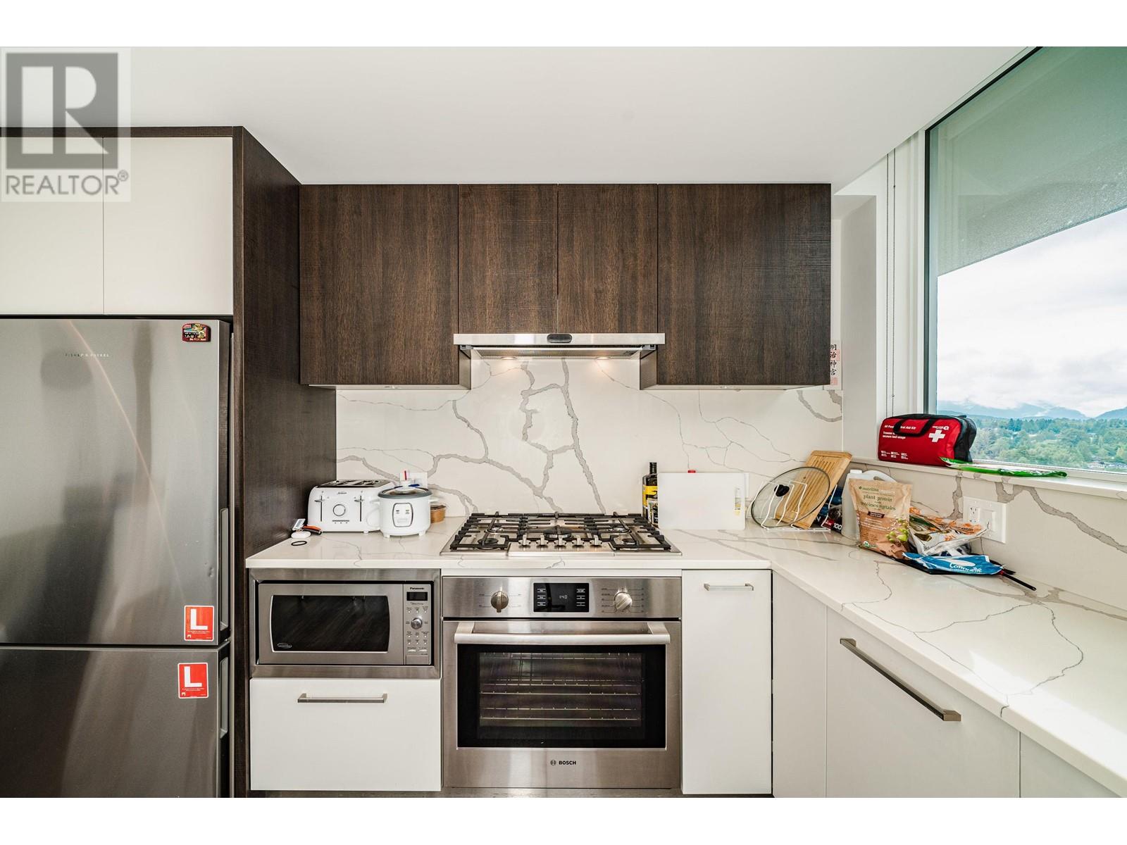 1806 567 Clarke Road, Coquitlam, British Columbia  V3J 0K7 - Photo 10 - R2789236